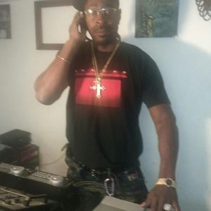 Meet your Posher, Ali